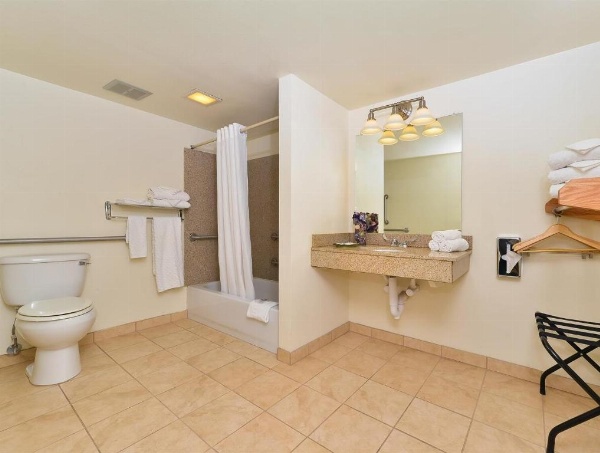 Americas Best Value Inn Tucson image 13